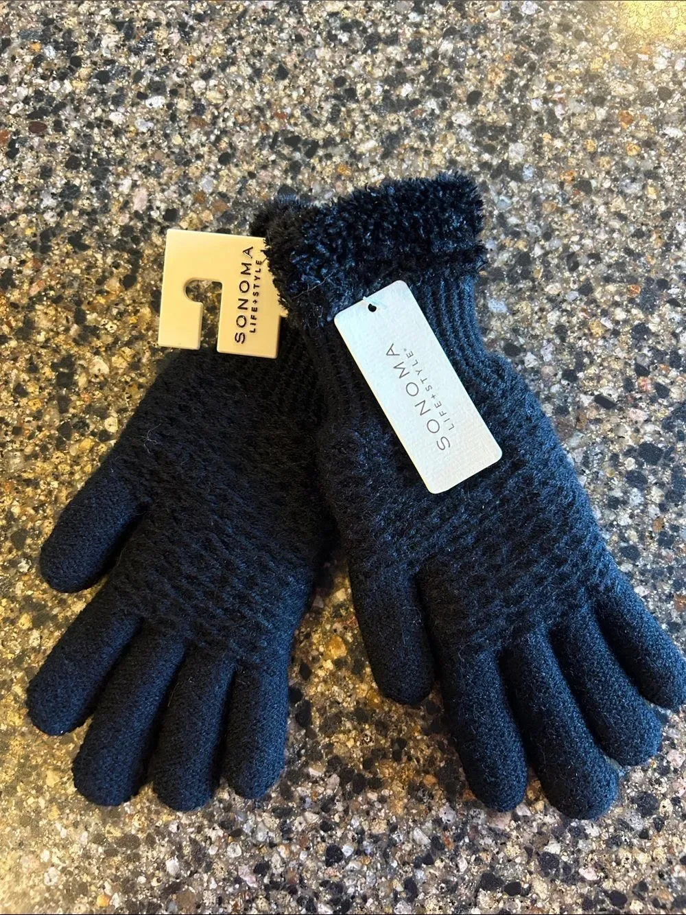 NEW Sonoma Black Fuzzy Gloves